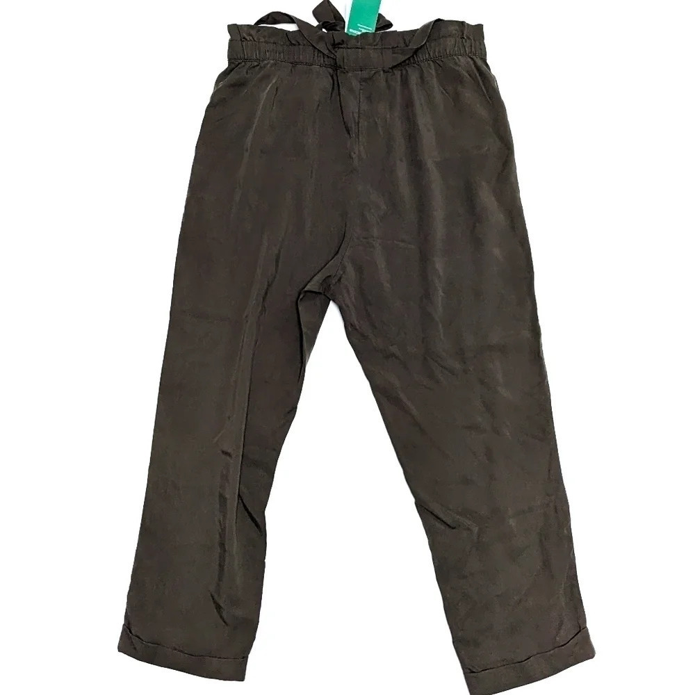 NWT H&M Conscious Olive Green Paper Bag Pants size 12 - Picture 2 of 9